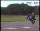 バイクで峠走り