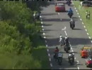 自転車レース中に事故