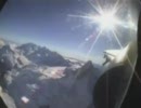 戦闘機のコックピットより風景撮影した映像