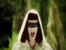 Julie Christmas – Bow