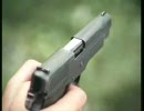 ハンドガン / SIG P-220