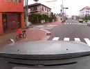 【信号無視】ドライブ中に子供飛び出しで危うく・・・
