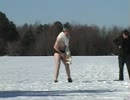 股間の玉をスナイパーライフルで・・・
