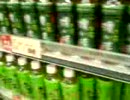 いきつけのスーパーで突然安っぽい真っ赤な誓いが流れた