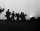 ソ連映画　出撃するのは「爺さん」だけ　８／９