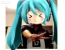 AR 初音ミクがレッドブルを飲んでご満悦