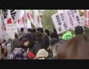 １２/１４なでしこアクション２０１１水曜デモへ抗議外務省前迎撃街宣3