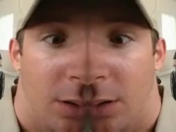 (股間の)キノコ城