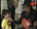 マイケル・ジャクソン ～300人のマニラの子供たちにクリスマスプレゼント