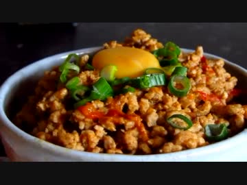 ピリ辛肉そぼろ丼