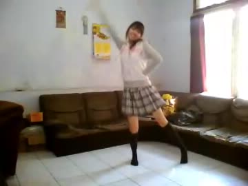 ハッピーシンセサイザを踊ってみた