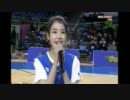 IU ころぶ