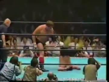 スタン・ハンセン　川田利明　うちわ　5点 三冠】スタン・ハンセンVS川田利明【選手権】 - ニコニコ動画