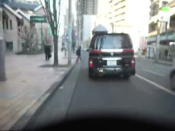 ドライブレコーダー命知らずの若者