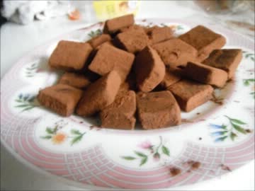 超簡単に生チョコ作る【おまけつき】