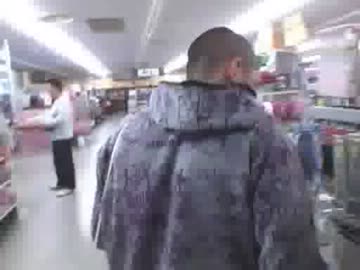 １００円ショップの店員にスマイルくださいといってみた