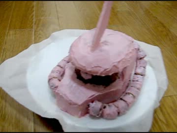 バレンタインにシャアザクケーキを作ってみた。