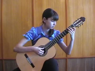 【世界の女性ギタリスト紹介】ベッキー似の女性がSonataを弾く。