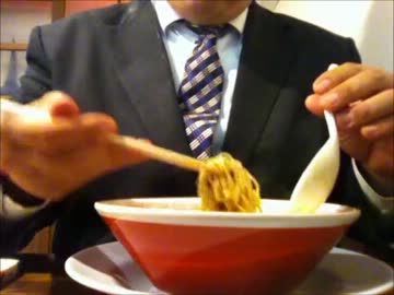 とんこつラーメンを食べてみた