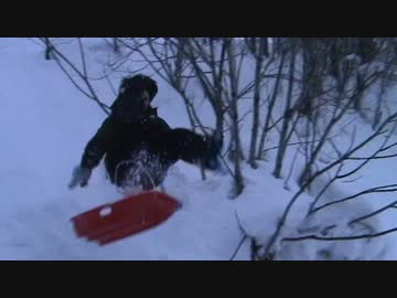 ソリで川を越えてみた！