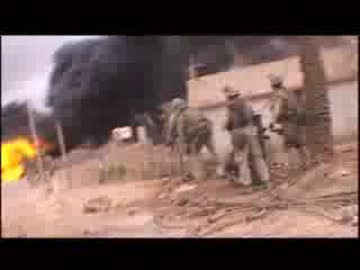 武装勢力の乗ったバスを攻撃するアメリカ軍