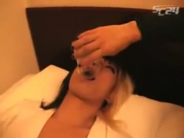 ゴールデンボンバーの寝起きドッキリ大作戦！