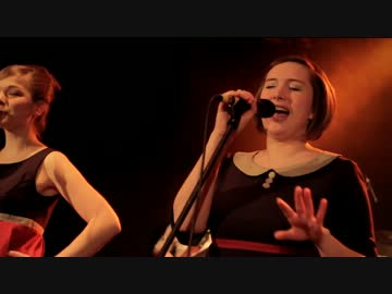The Floorettes - Witchcraft