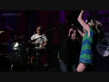 【HD】The Ting Tings - Hang It Up - David Letterman 3-14-12