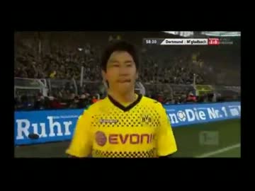 レバニラを心配しつつ、うどんのゴールで喜ぶ牛丼　クロ胡麻を添えて