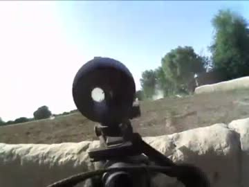 デンマーク兵のヘルメットカメラが捉えた銃撃戦　アフガニスタン