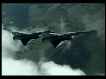 アルプス山脈を翔るスイス空軍 ミラージュⅢS/RS