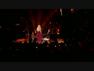 Shakira - Nothing Else Matters - Despedida Medley (Live from Paris)