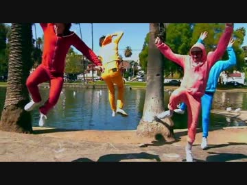 アメリカ人に 「クロニック・ラブ・ザ・ワールド」 を踊らせてみた