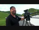 危険な映像の撮影に成功したカメラマン