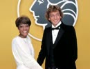 Dionne Warwick and Barry Manilow - Run To Me