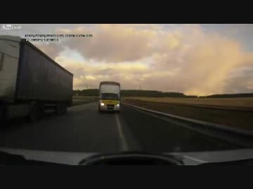 相手が１００％悪い正面衝突