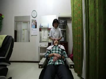 美人過ぎる理容師さん。