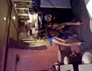 腕立て伏せ指２本で120519_020333.3gp