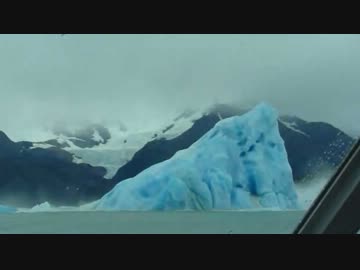 動き回る氷山