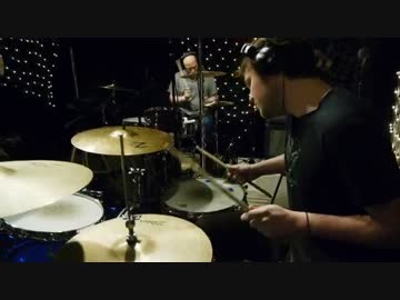 【Poliça】 - Dark Star (Live 2012)