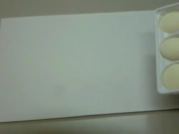 ９個入の雪見だいふくを「バン」してみた