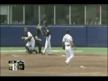 2軍のかっこいい審判も吹_っ_切_れ_た