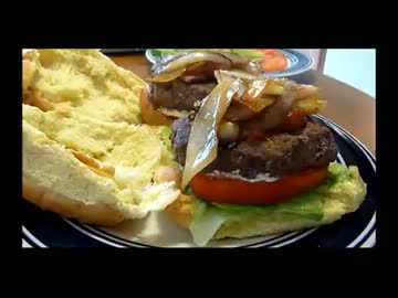 アメリカの食卓⑳　アメリカンハンバーガーを食す！