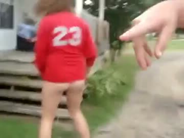 【アメリカの日常】 ズボンに火をつけたらパンツまで燃えた 