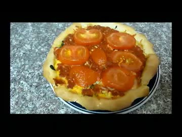 アメリカの食卓 32　シカゴ風ディープディッシュピザを食す！