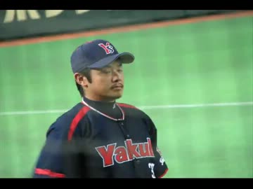 ヤクルト福川のメガトンキック