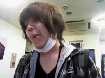 ホテル代をぼったくられるシケキノコ