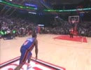 ［スーパープレイ］ NBA 人越えダンク
