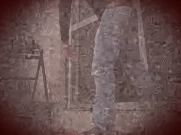 植木鉢を壊されて激怒する屍人.mp4