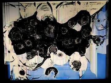 PCの液晶をエアガンで撃ってみた